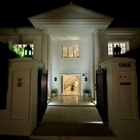 Aurora Boutique House - Only Adults Bed and Breakfast Marbella Eksteriør billede