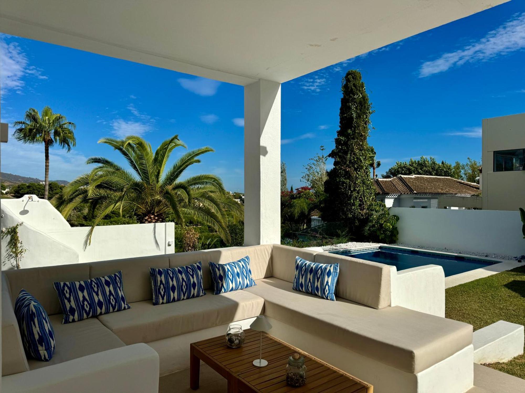 Aurora Boutique House - Only Adults Bed and Breakfast Marbella Eksteriør billede