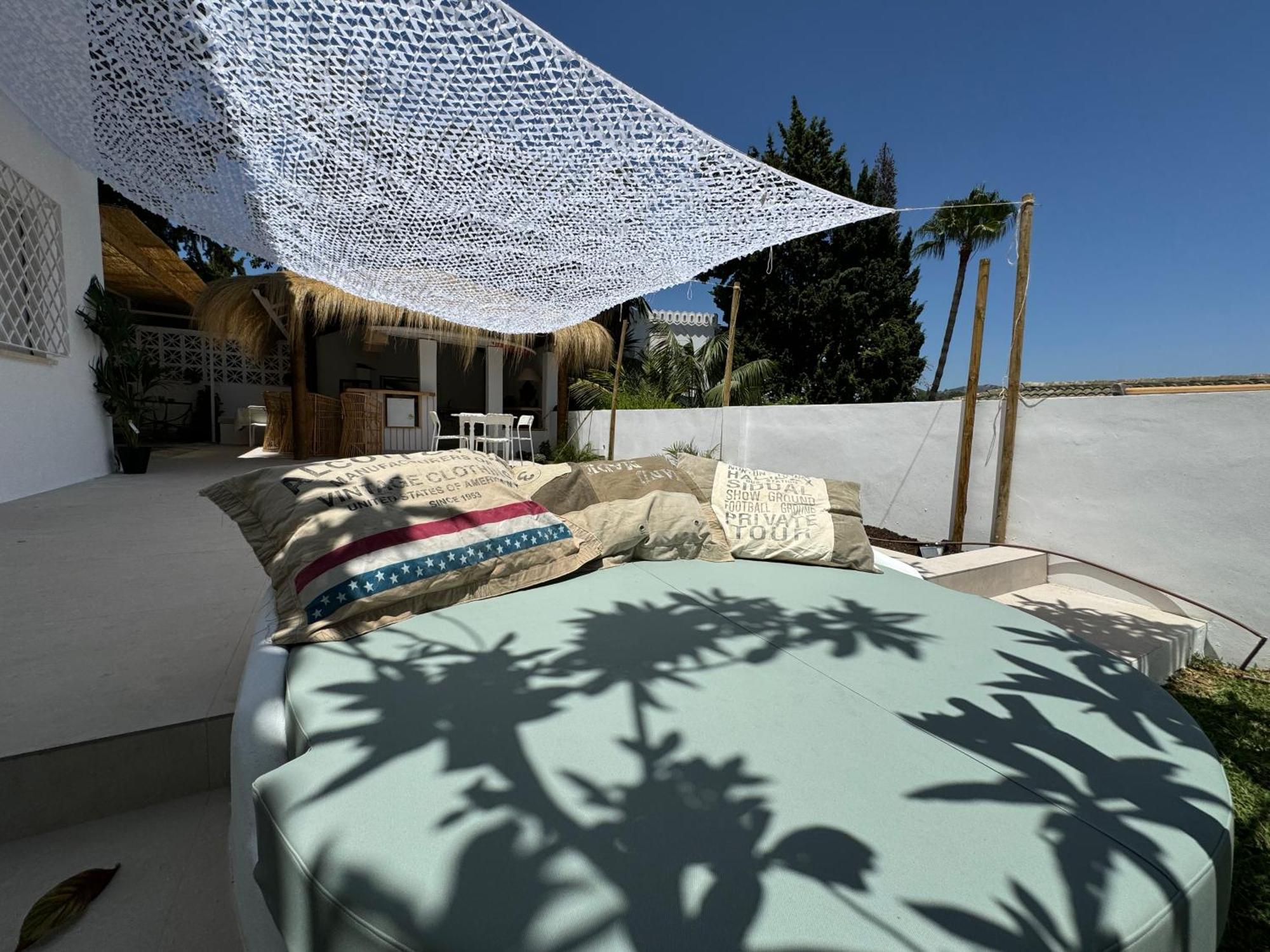 Aurora Boutique House - Only Adults Bed and Breakfast Marbella Eksteriør billede