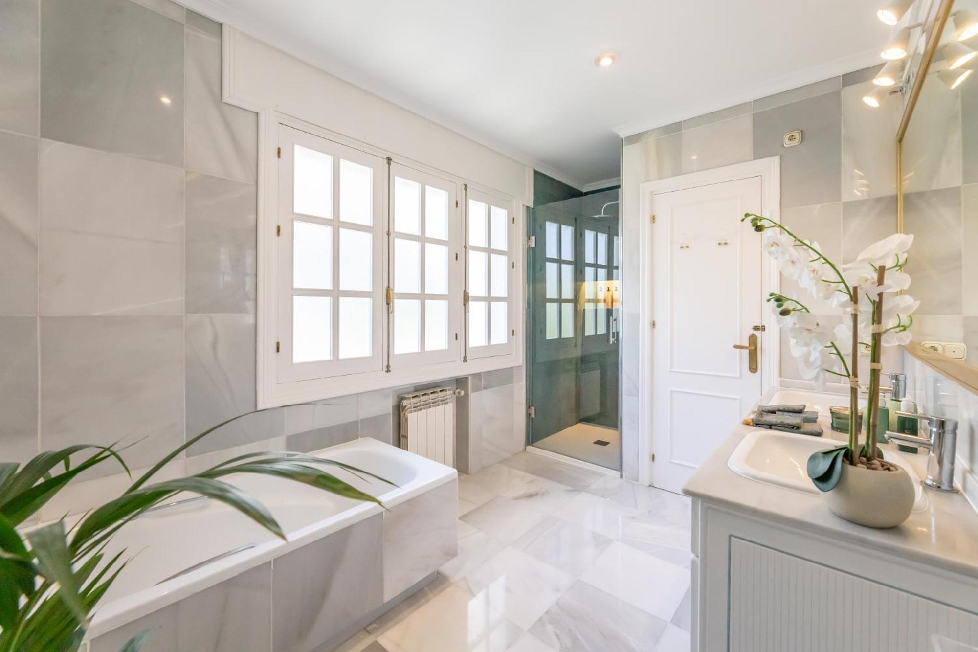 Aurora Boutique House - Only Adults Bed and Breakfast Marbella Eksteriør billede