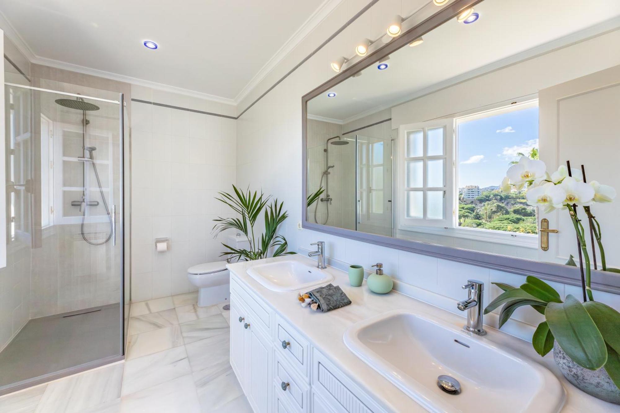 Aurora Boutique House - Only Adults Bed and Breakfast Marbella Eksteriør billede