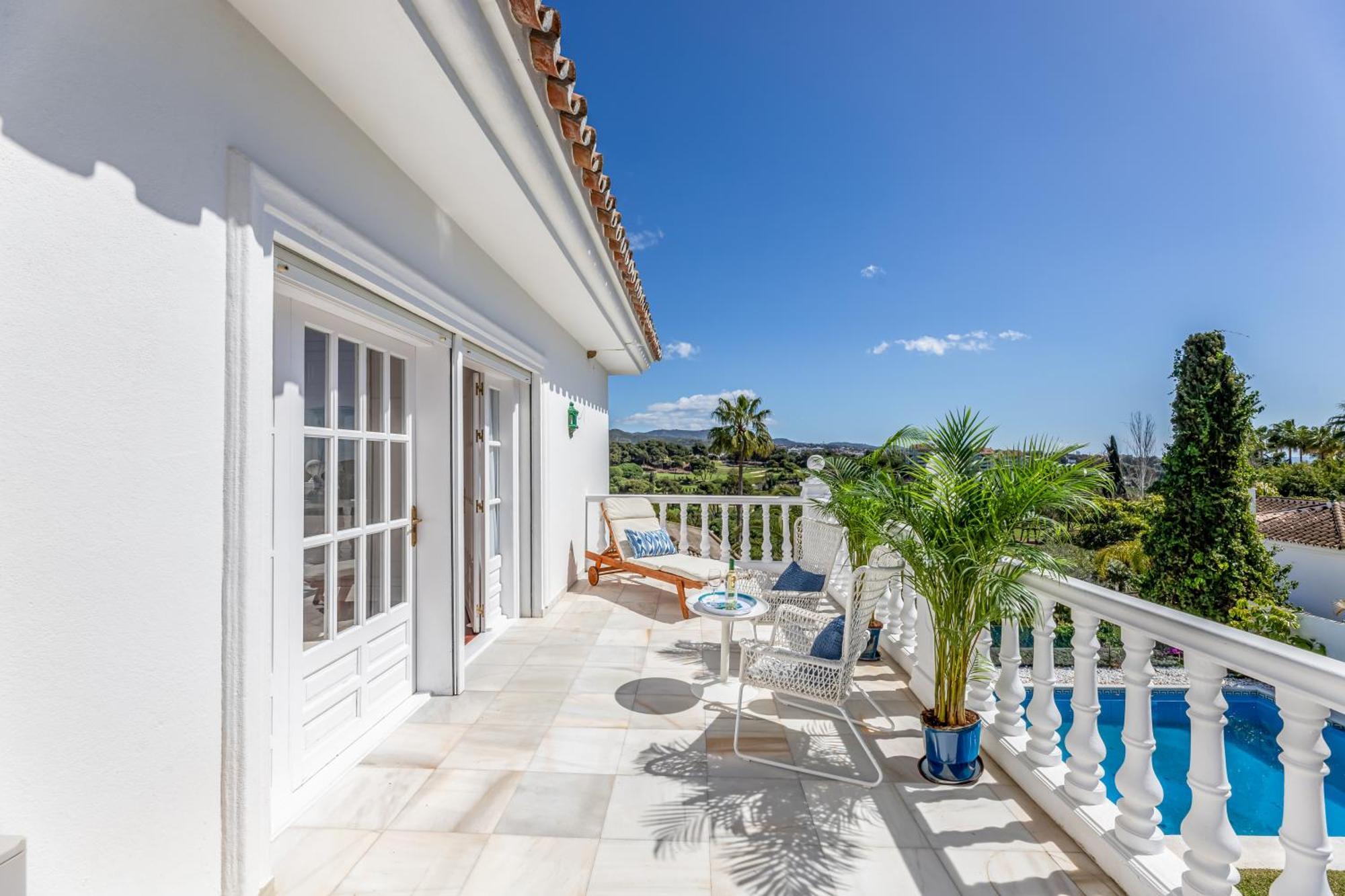 Aurora Boutique House - Only Adults Bed and Breakfast Marbella Eksteriør billede