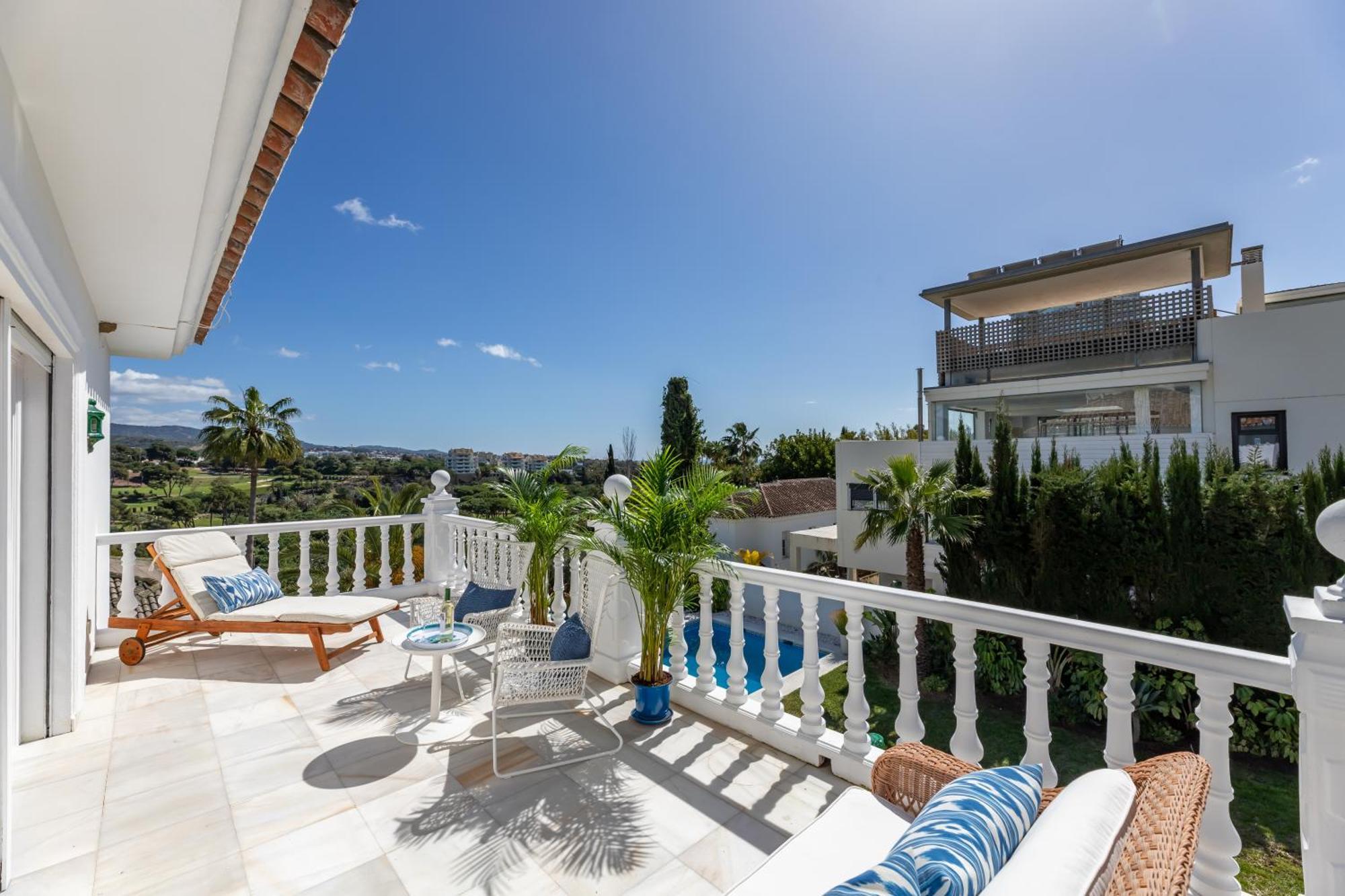 Aurora Boutique House - Only Adults Bed and Breakfast Marbella Eksteriør billede