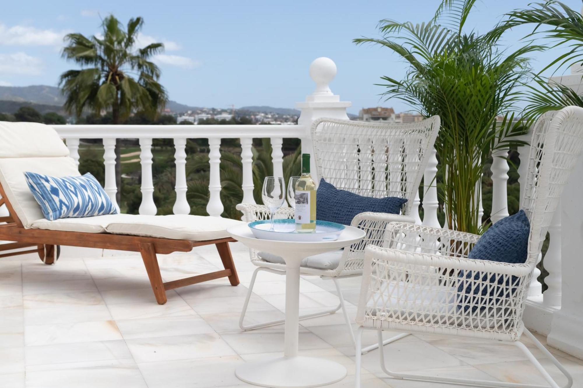 Aurora Boutique House - Only Adults Bed and Breakfast Marbella Eksteriør billede