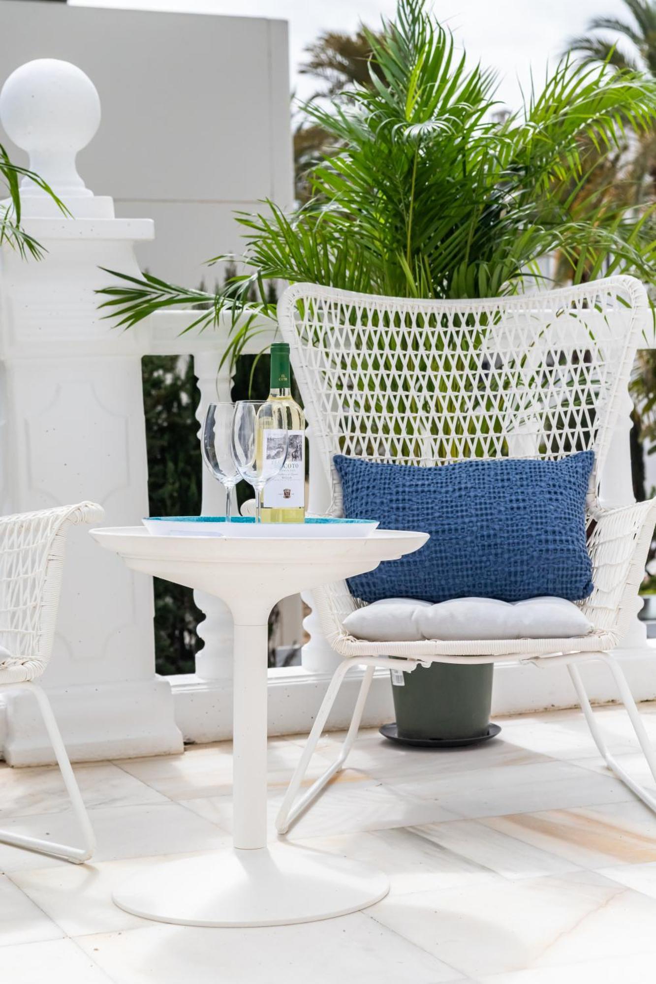 Aurora Boutique House - Only Adults Bed and Breakfast Marbella Eksteriør billede